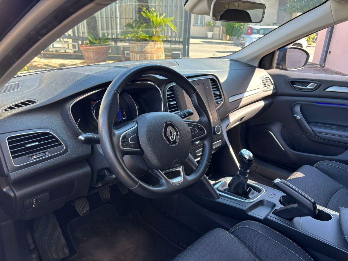 RENAULT Mégane Sporter Blue dCi 115CV Intens Energy
