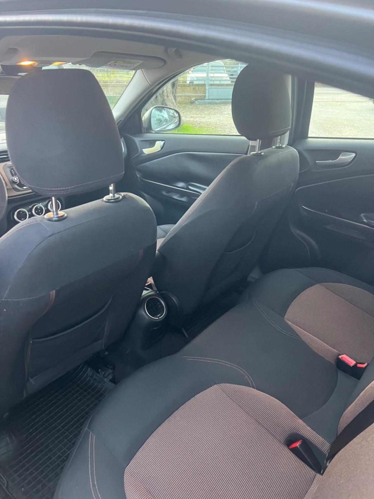 Alfa Romeo Giulietta 1.4 Turbo 120 CV GPL Distinctive