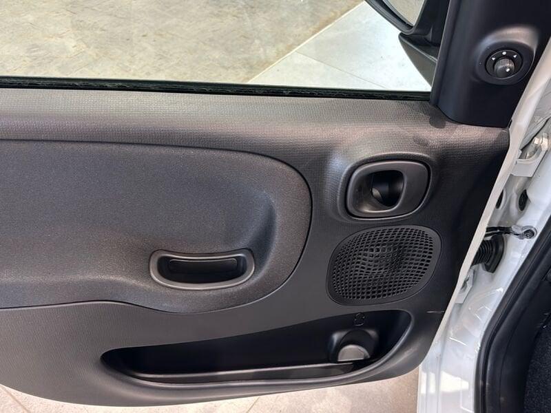 FIAT Panda 1.0 FireFly 70cv Hybrid