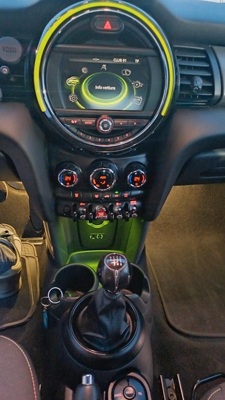 Mini COOPER D 1.5 2017 FULL OPTIONAL SOLO 49MILA KM LED F56