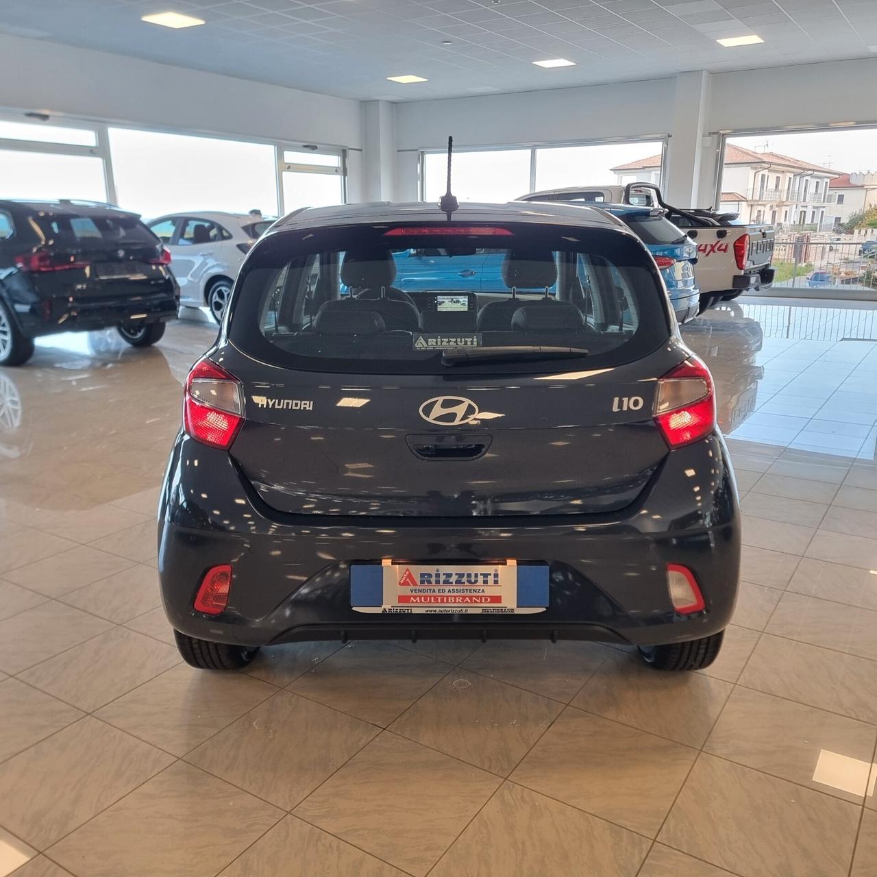 HYUNDAI i10 CONNECTLINE 1.0 bz 63cv MPI 5posti Cambio Automatico