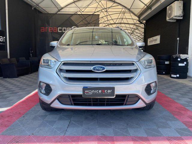 FORD Kuga 2.0 TDCI 150 CV S&S 4WD ?GANCIO TRAINO?