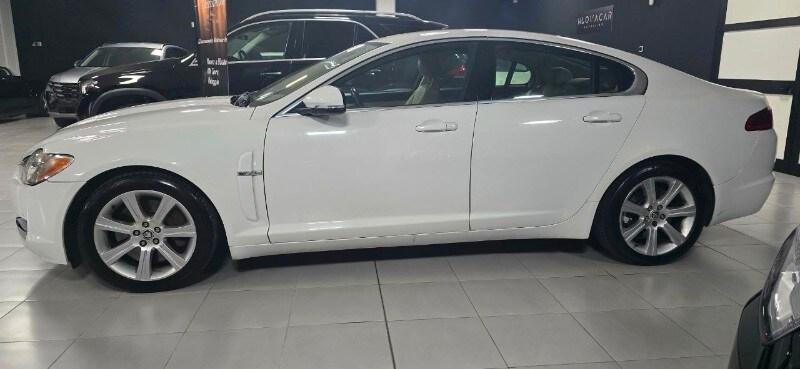 JAGUAR XF 1ª serie (X250) XF 3.0 D V6 Luxury