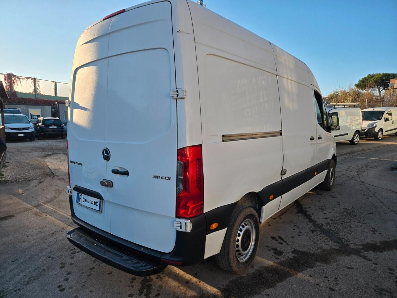 Mercedes Benz Sprinter 311cdi L2 H2 tetto alto IVA COMPRESA