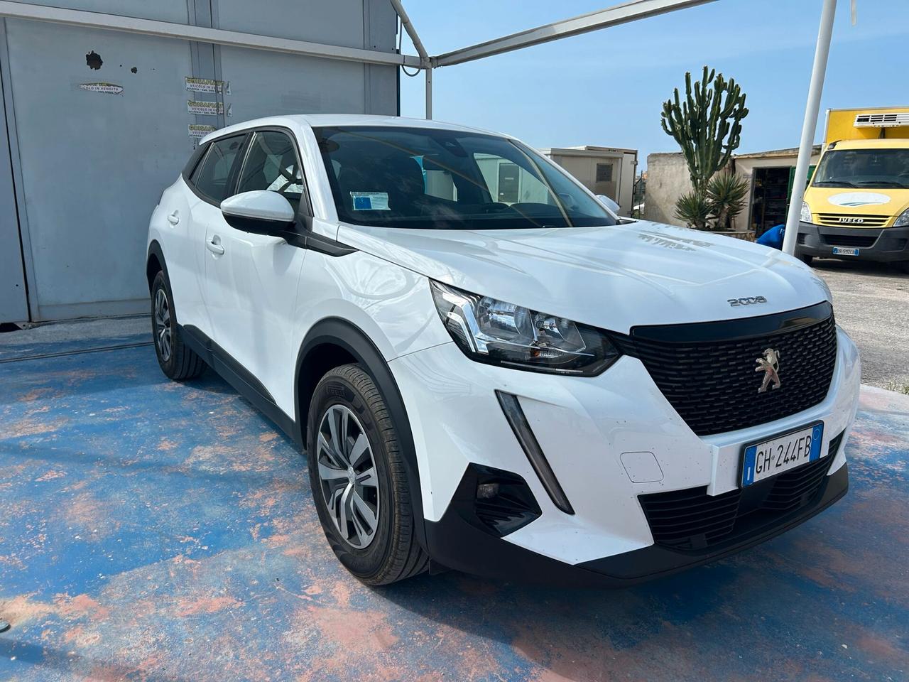 Peugeot 2008 1.5 BlueHDi 110CV 2021