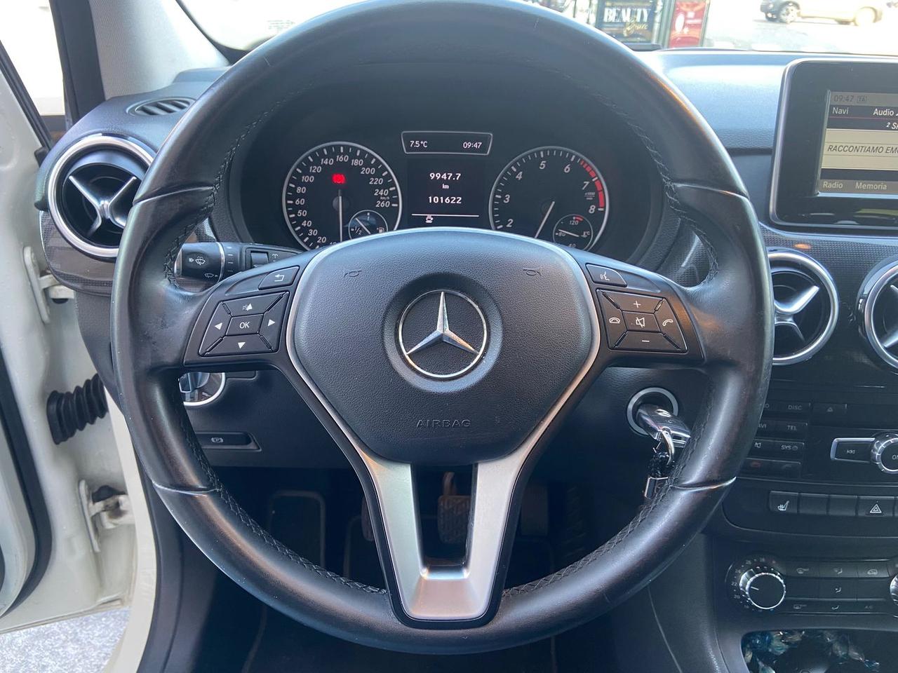 Mercedes-Benz B 180 Premium B 180 BlueEFFICI #9472