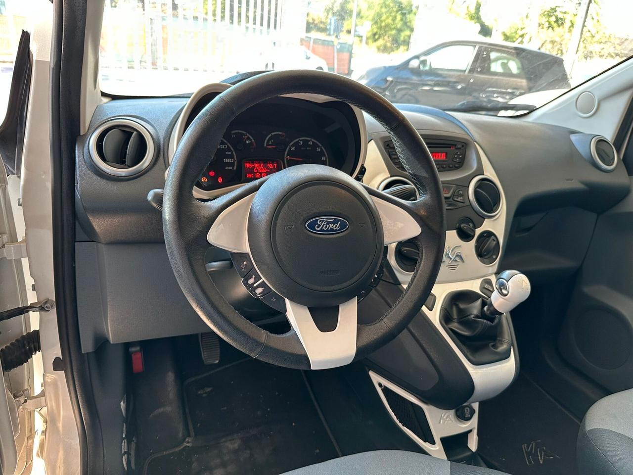 Ford Ka Ka+ 1.2 8V 69CV Titanium