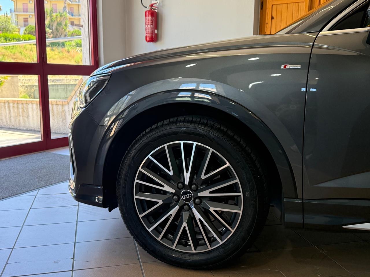 Audi Q3 SPB 35 TDI S tronic quattro edition