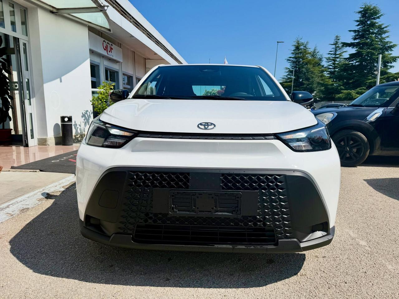 TOYOTA AYGO X FULL HYBRID