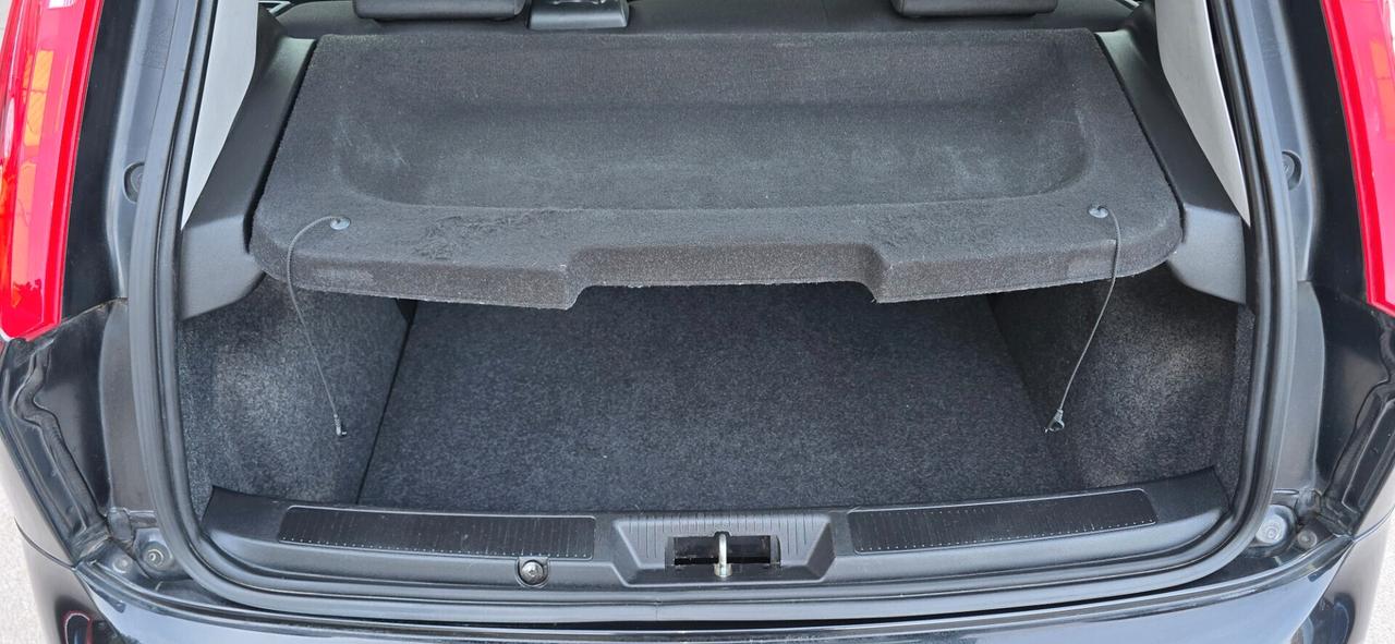 Fiat Punto 1.3 MJT euro 6.b catena distribuzione nuova e frezione nuova