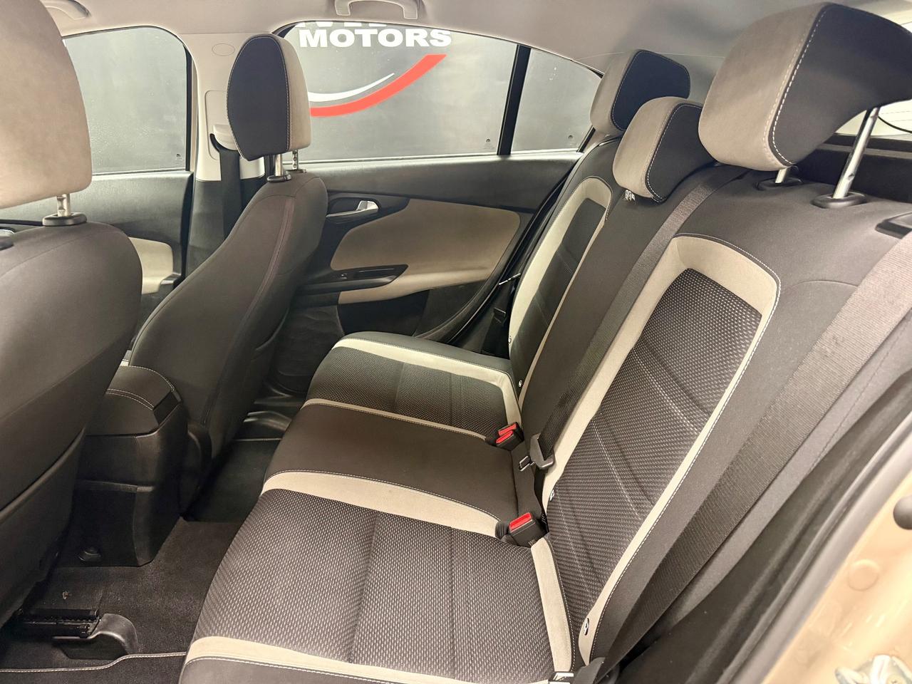 Fiat Tipo 1.6 Mjt S&S 5 porte S-Design