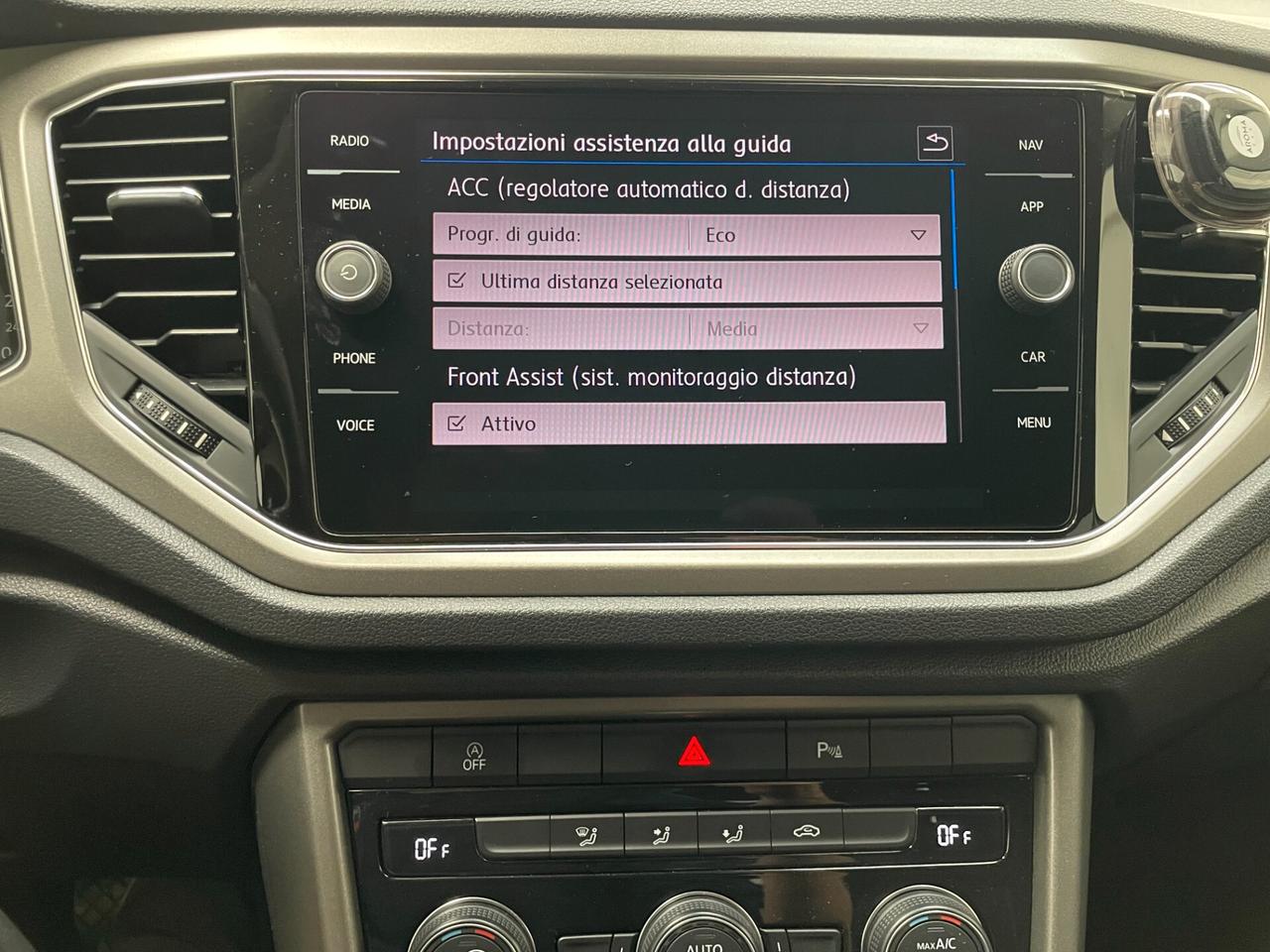 Volkswagen T-Roc 2.0 TDI 150 CV DSG Business BlueMotion Tec