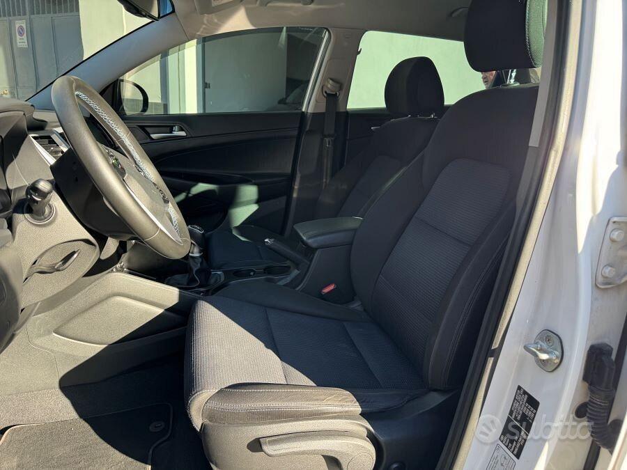 Hyundai tucson 1.7 crdi 116 comfort certificata