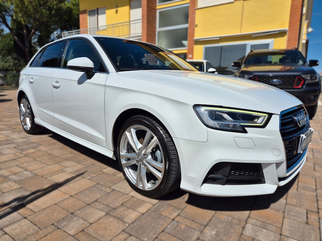 AUDI A3 SPB 1.5 g-tron S Line S tronic