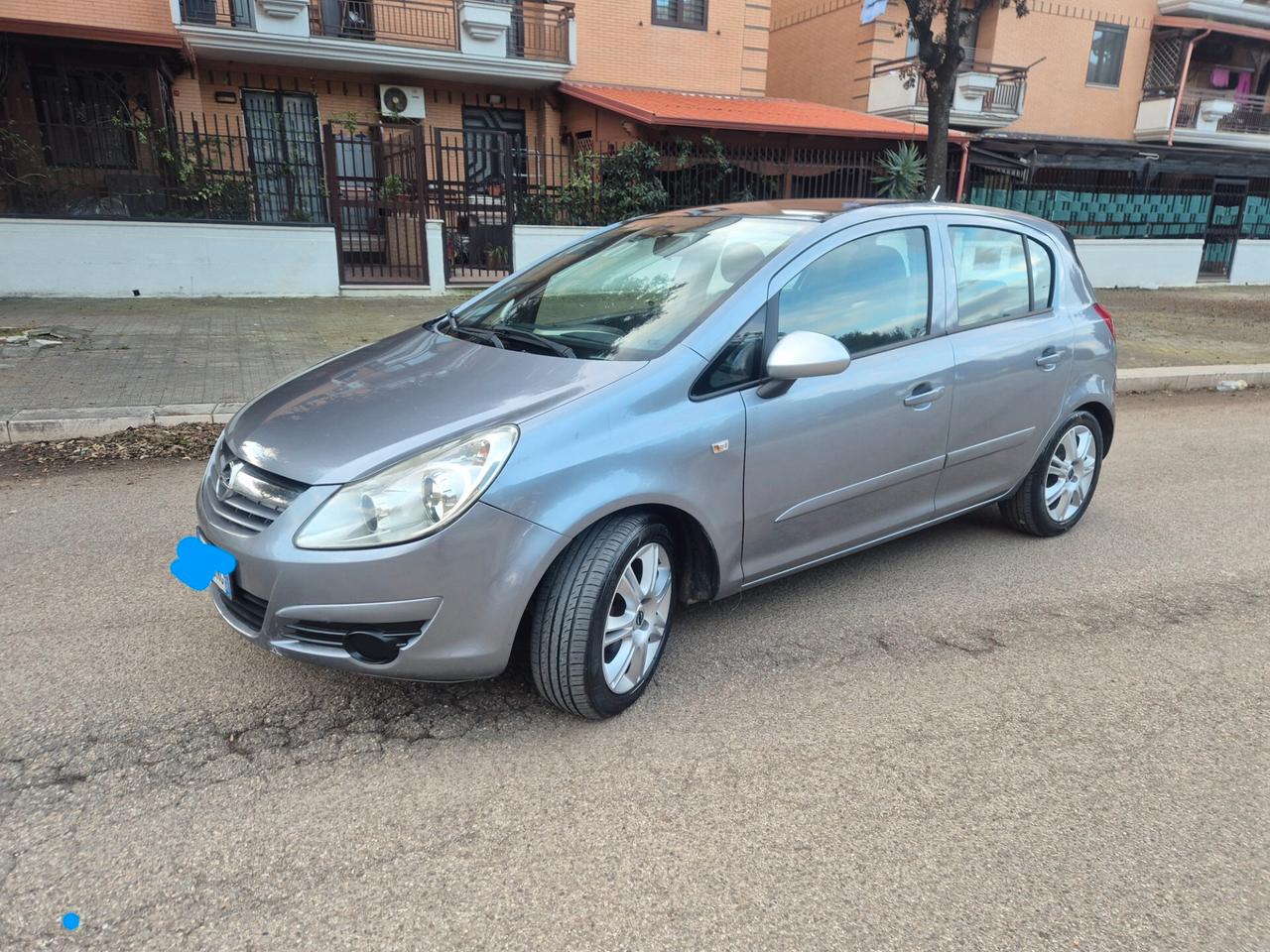 Opel Corsa 1.2 5 porte Enjoy anno 08