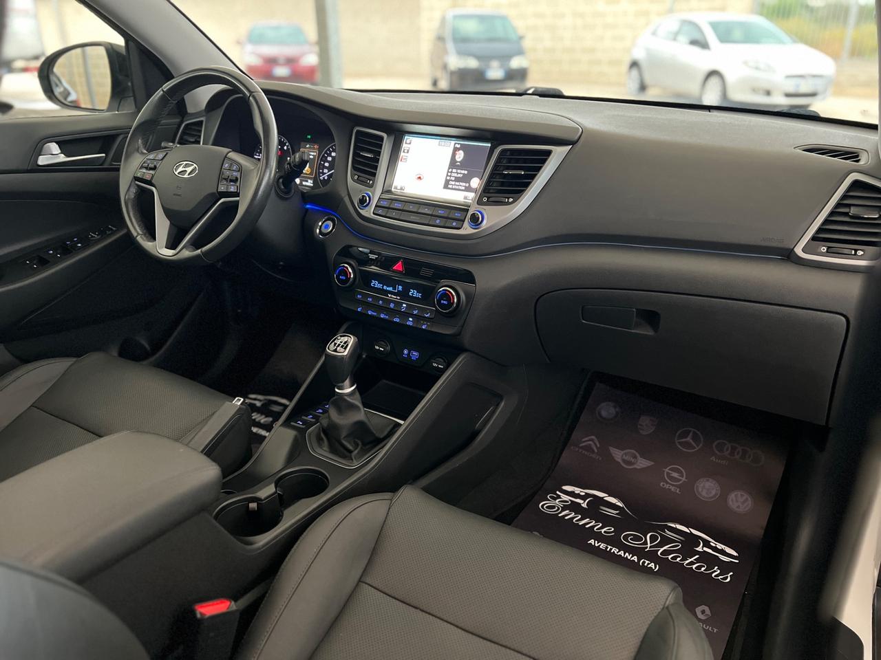 Hyundai Tucson 1.7 CRDi XPossible TETTO PANORAMICO