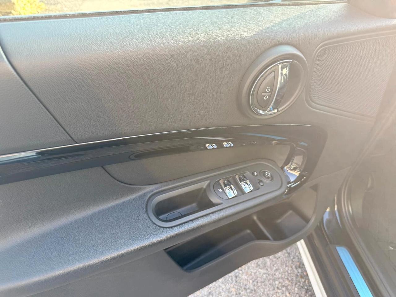 Mini Cooper D Countryman 2023 2.0D 110kw UNIPRO