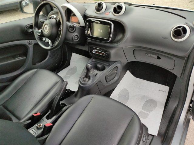 SMART ForTwo 70 1.0 AndroidAuto,CRUISE,CERCHI LEGA,CLIMA ..