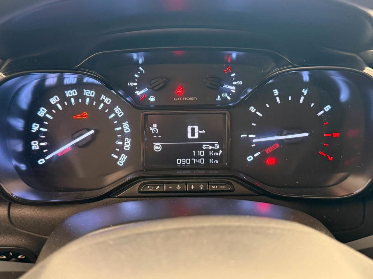 Citroen C3 1.2 shine 83CV anno 2022 90.000km