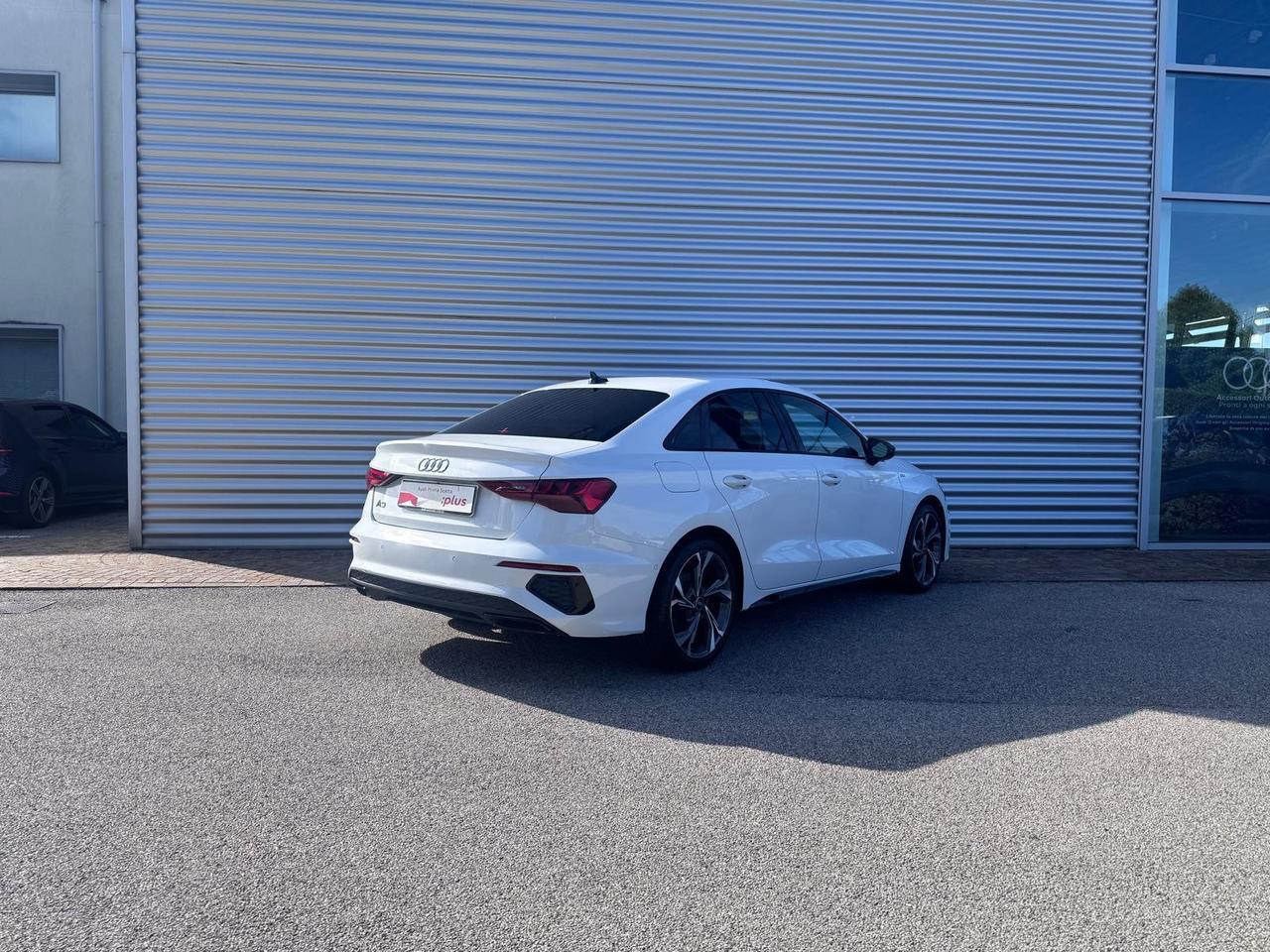 AUDI A3 SEDAN 35 TDI S-TRONIC S-LINE EDITION