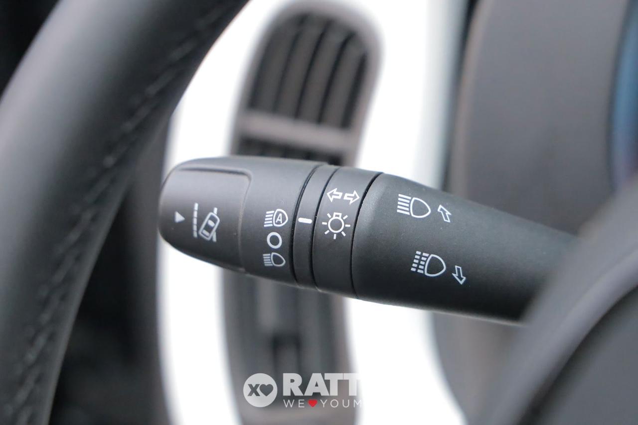 Fiat Panda Pandina 1.0 Firefly Hybrid 70CV Cross