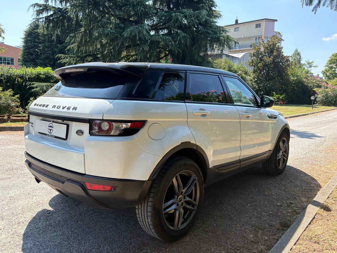 Range Rover Evoque 5p 2.2 td4 Pure Tech Pack 150cv