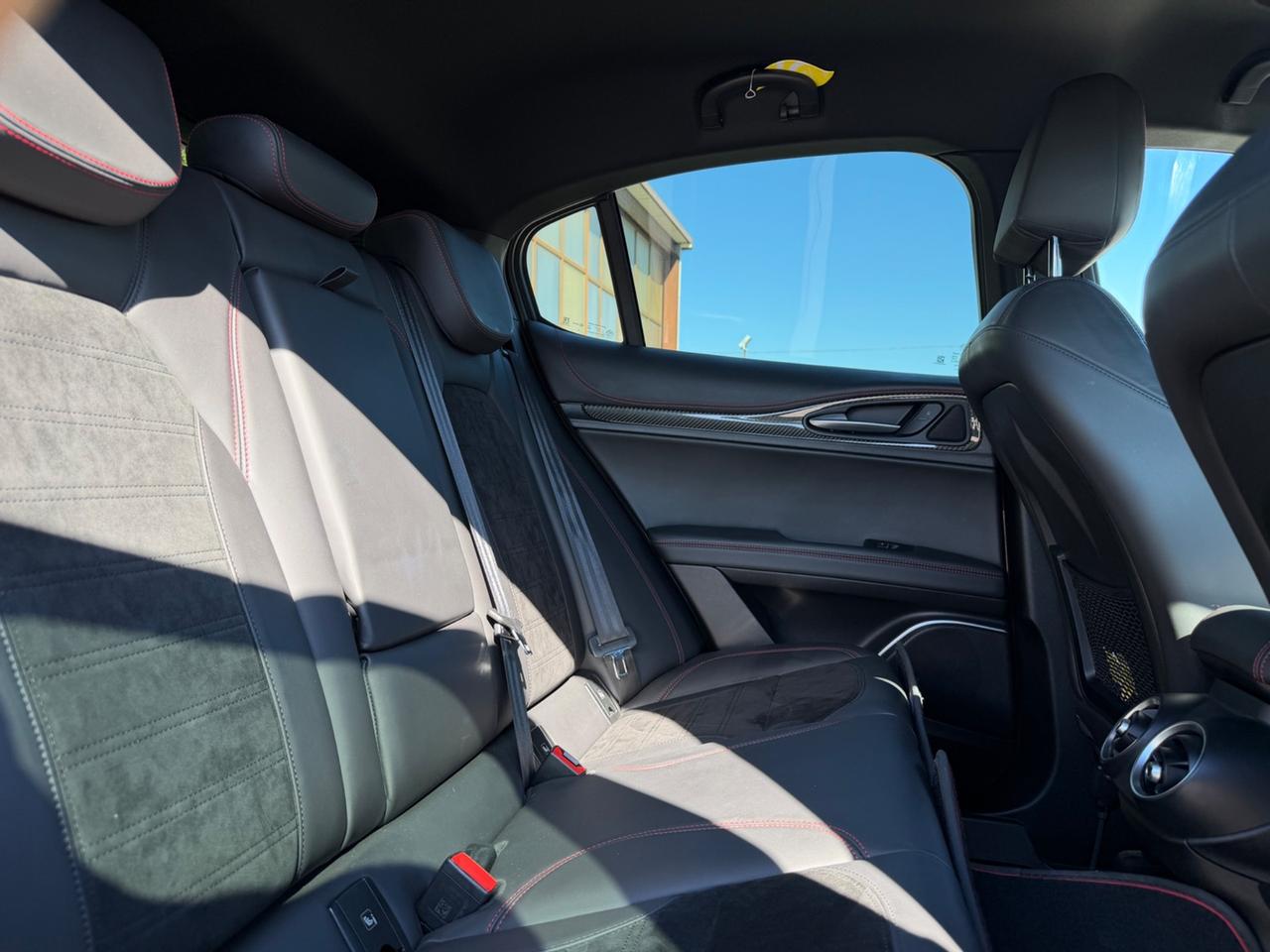 Alfa Romeo Stelvio 2.9 Bi-Turbo V6 510 CV AT8 Quadrifoglio