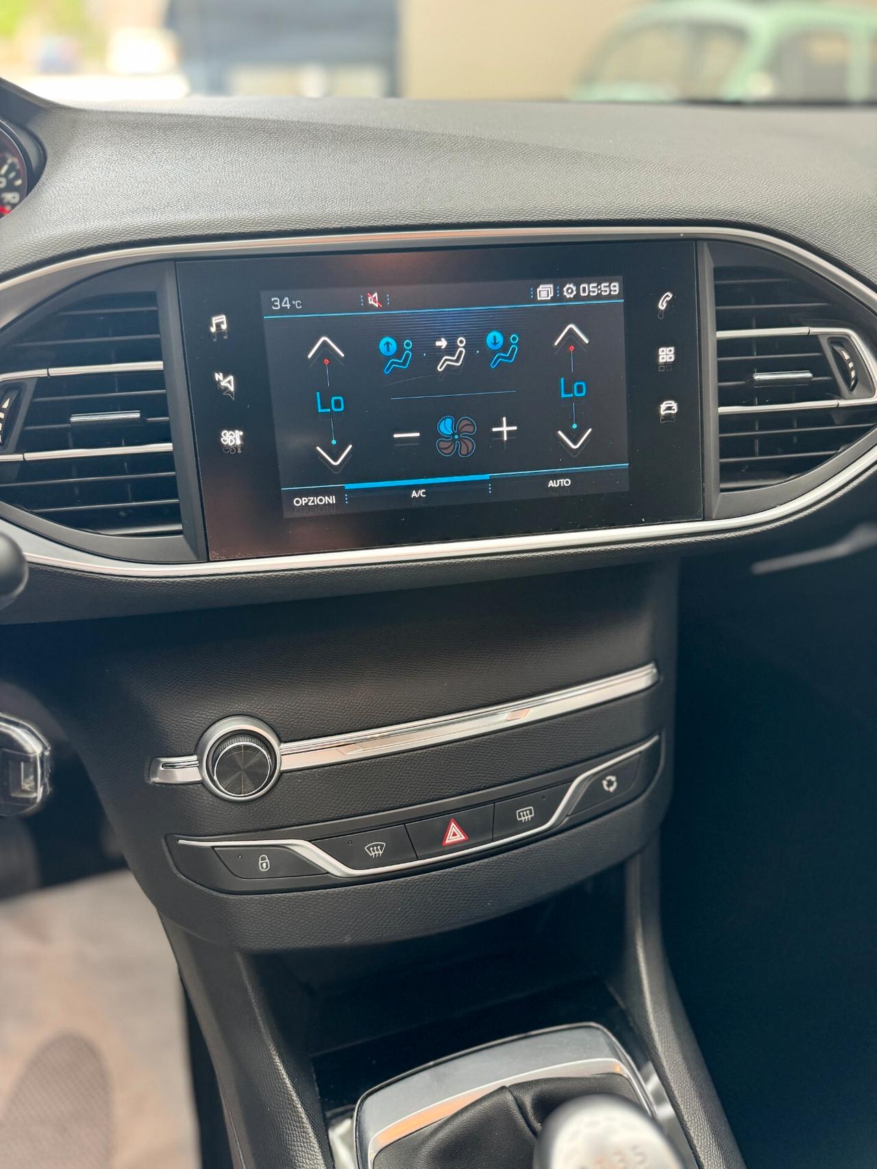 Peugeot 308 BlueHDi 100 S&S Active