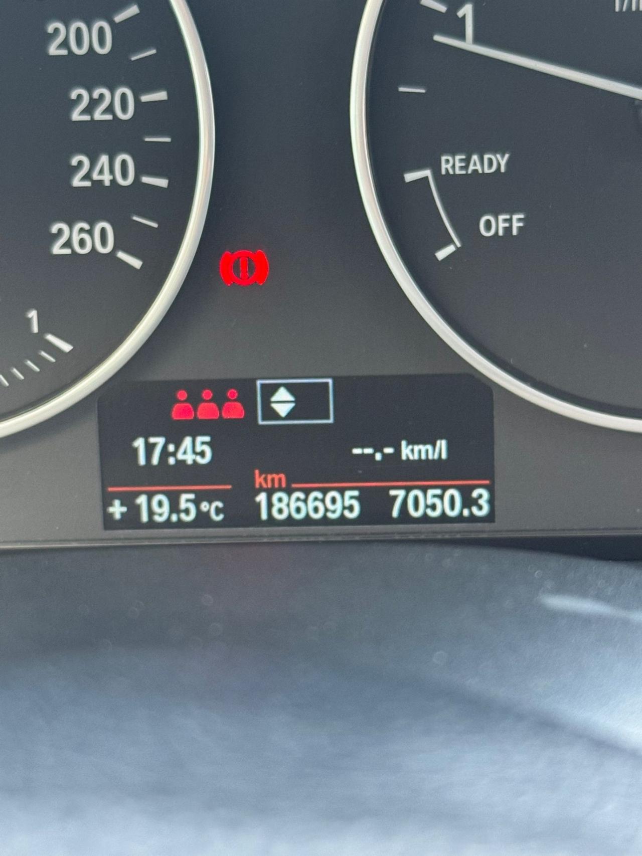 Bmw 114 114d 5p. Unique