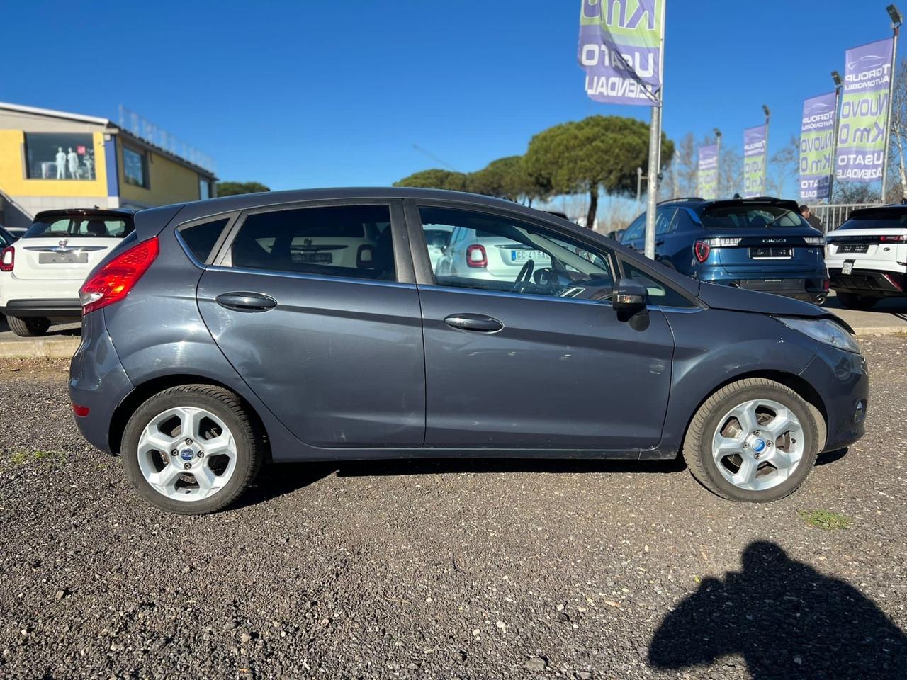 Ford Fiesta 1.4 TDCi 70CV 5 porte Titanium