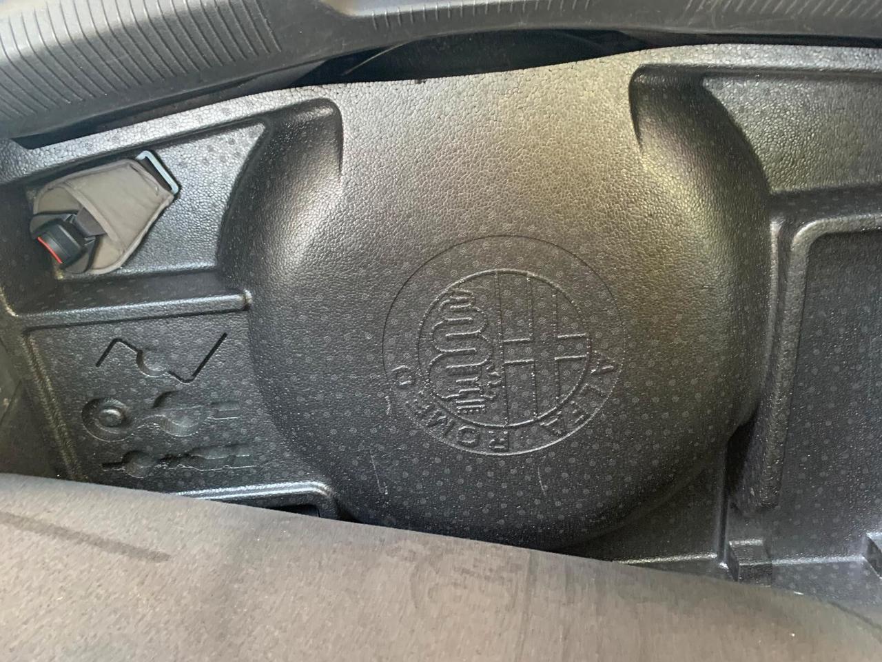 Alfa Romeo Giulietta 1.4 Turbo 120 CV GPL Super