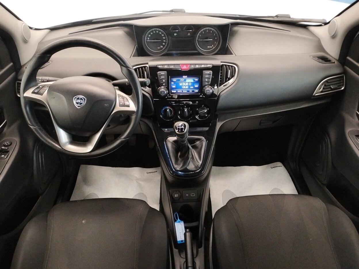 LANCIA Ypsilon 3ª serie Ypsilon 1.2 69 CV 5 po...