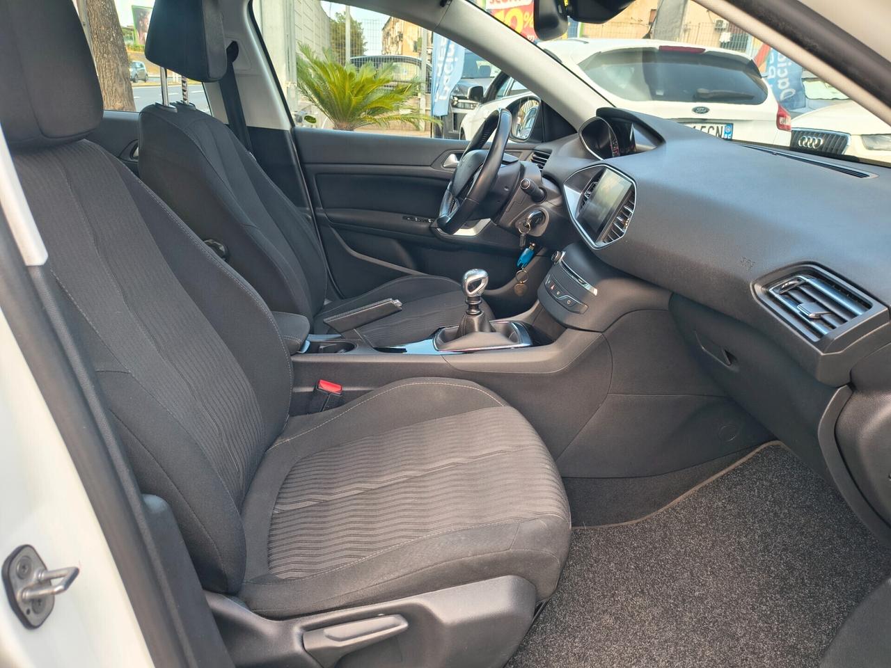 PEUGEOT 308 1.6 DIESEL ALLURE 120.000 KM ANNO 2015