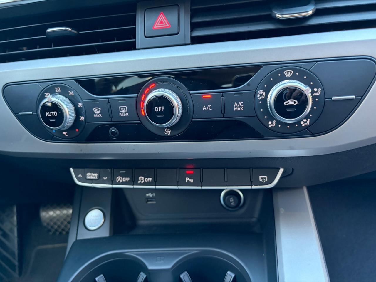 AUDI A4 AVANT 40 TDI QUATTRO S TRONIC S LINE EDITION