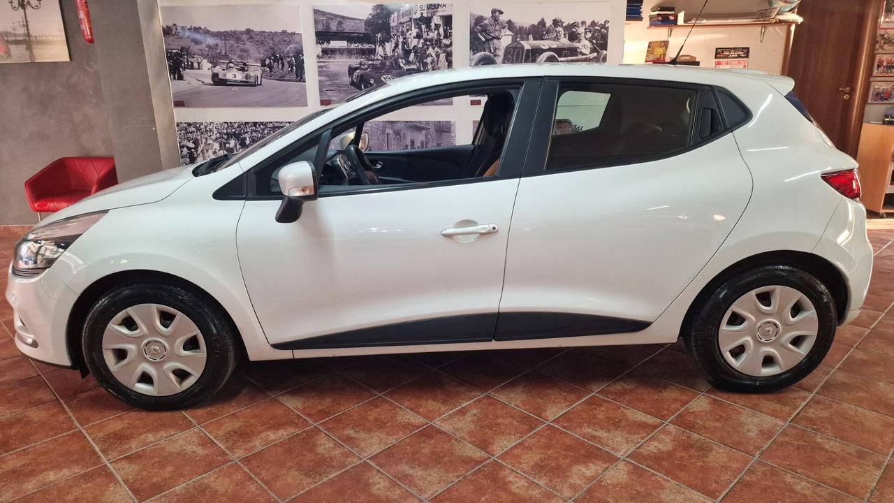 Renault Clio dCi 1.5 diesel 75 CV 5 porte Business