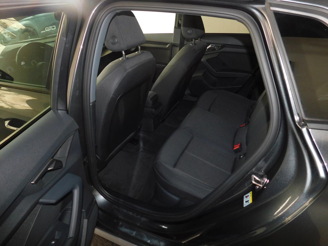 Audi A3 SPB 30 TFSI S line edition