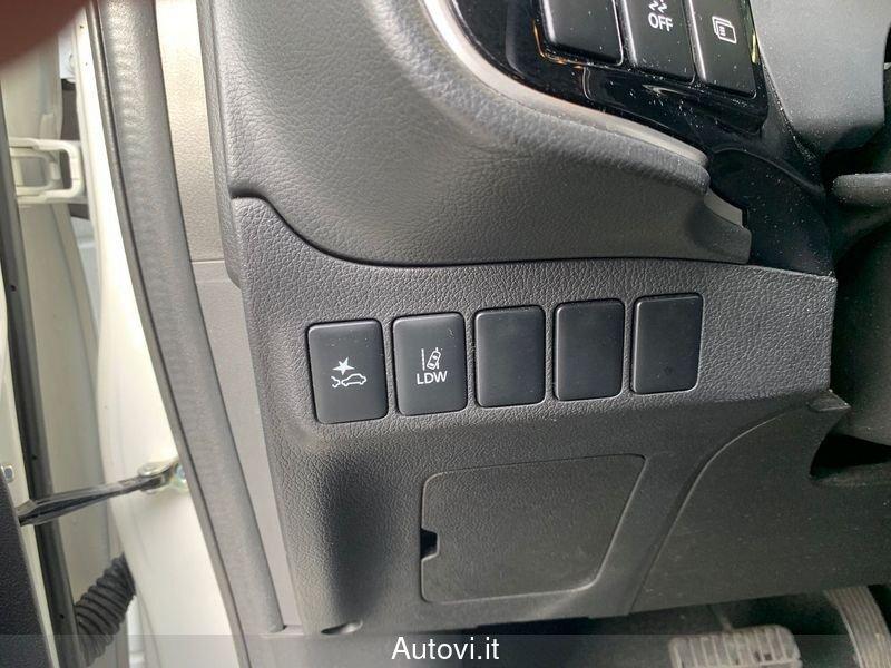 Mitsubishi Outlander Outlander 2.2 DI-D 4WD Instyle Plus SDA 7 posti (PROMO)