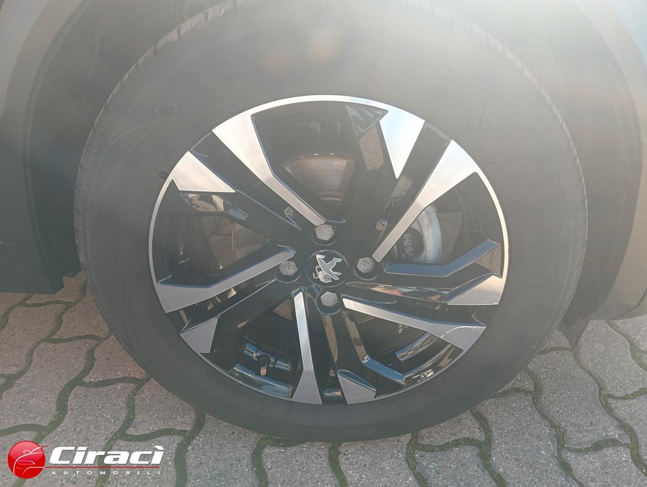 Peugeot 2008 BlueHDi 110 Allure