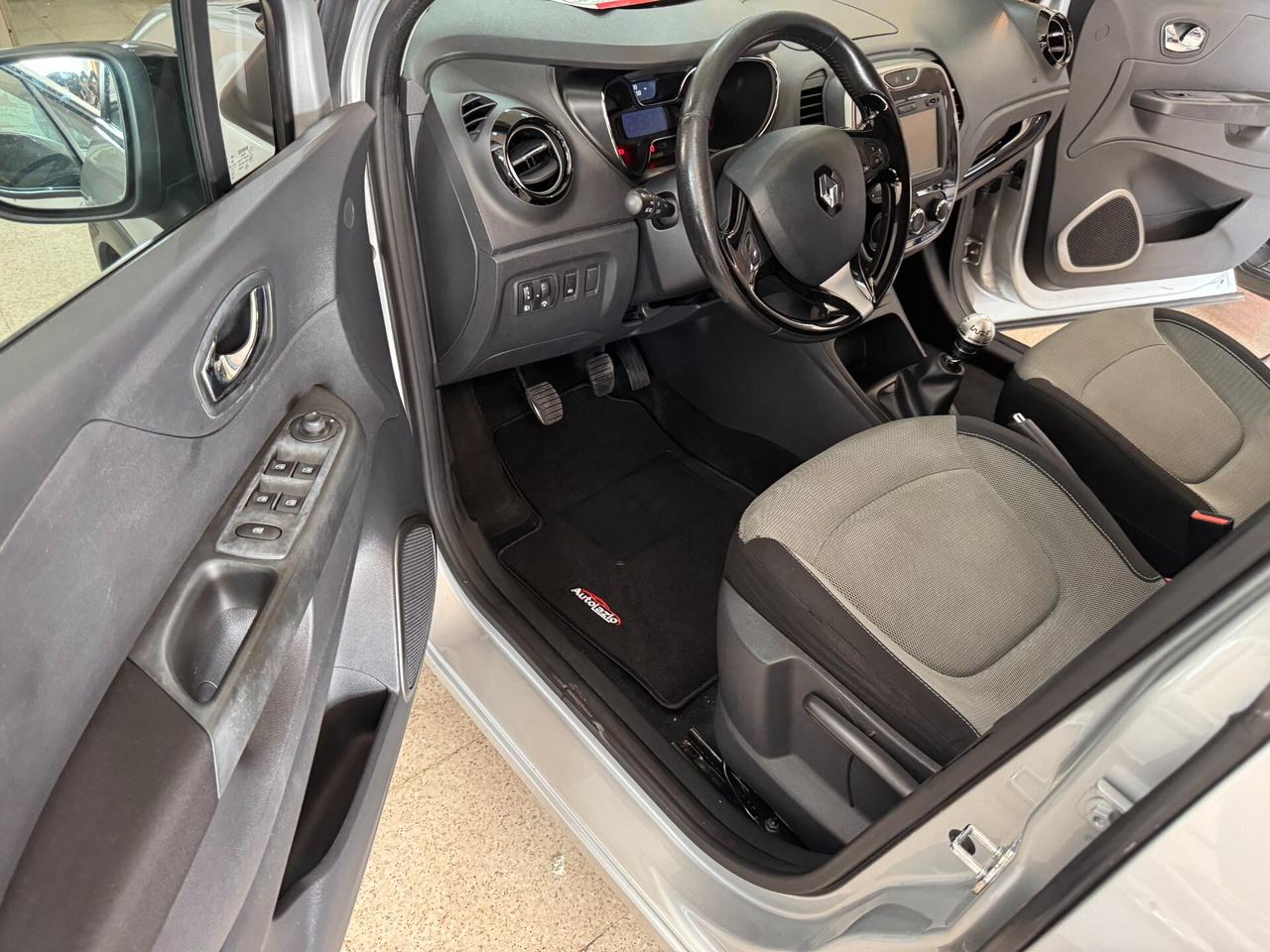 Renault Captur dCi 8V 90 CV Energy NAVIGATORE