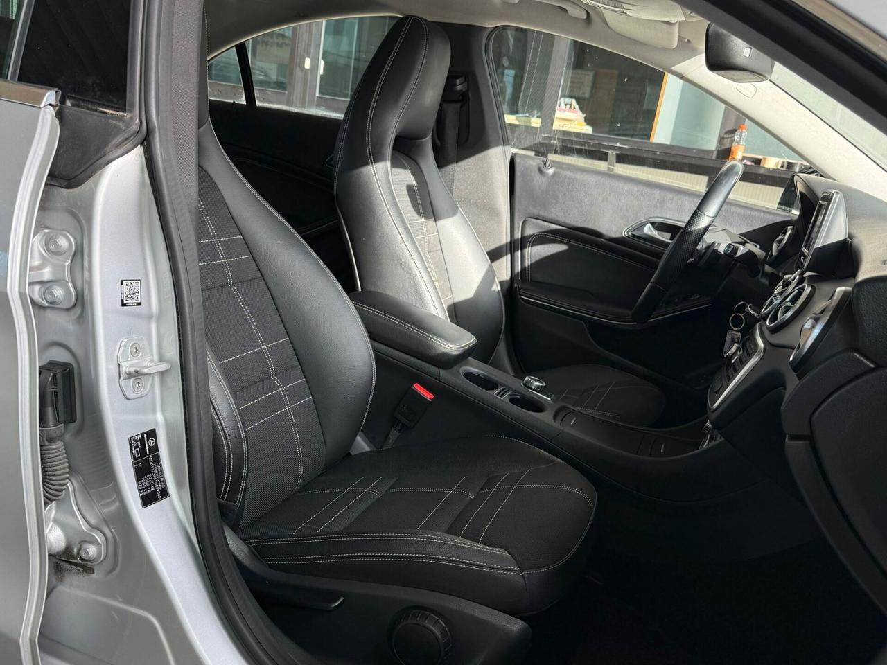 Mercedes-benz CLA 250 4Matic Automatic Premium