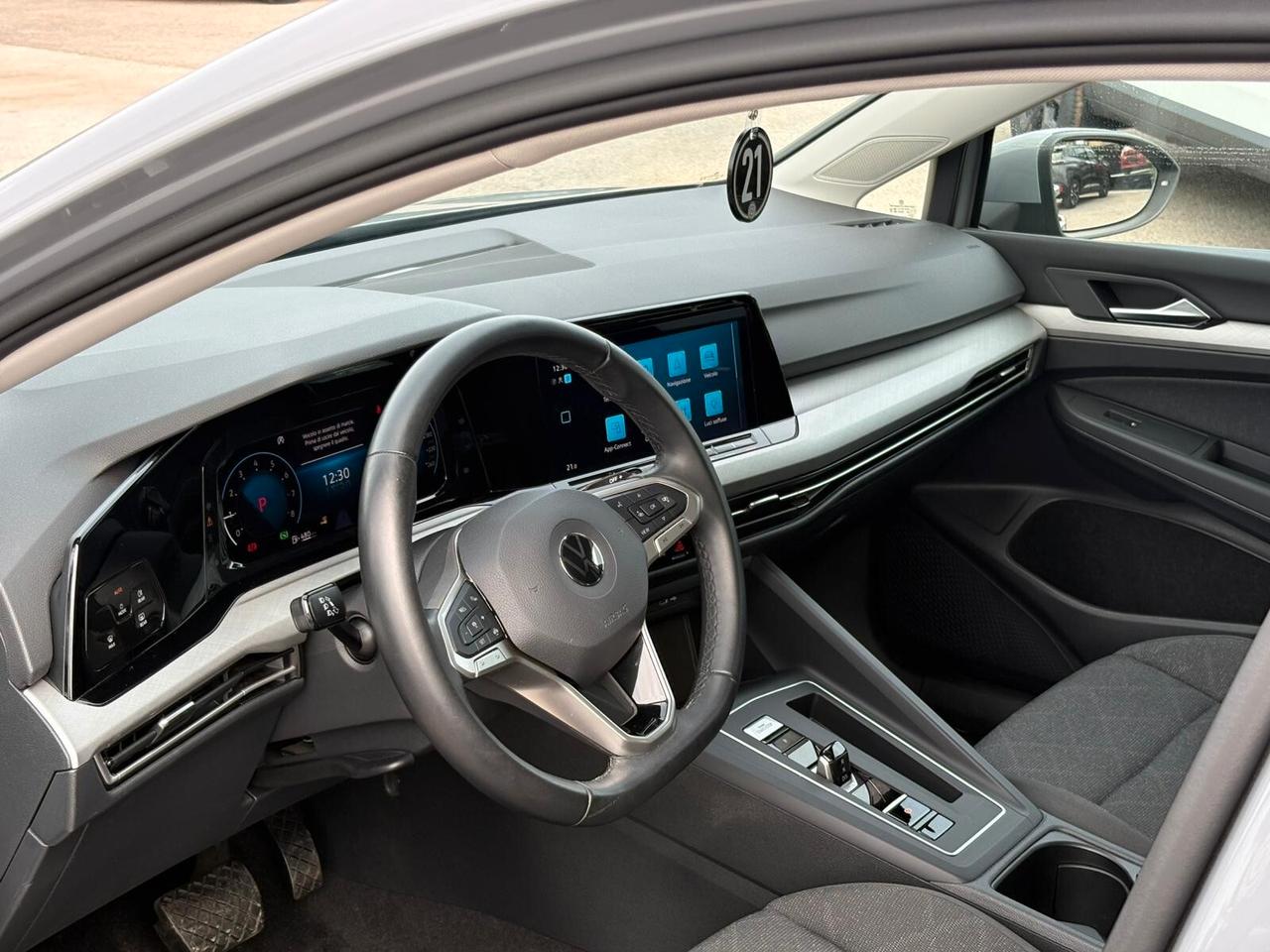 Volkswagen Golf 1.0 eTSI EVO DSG Life