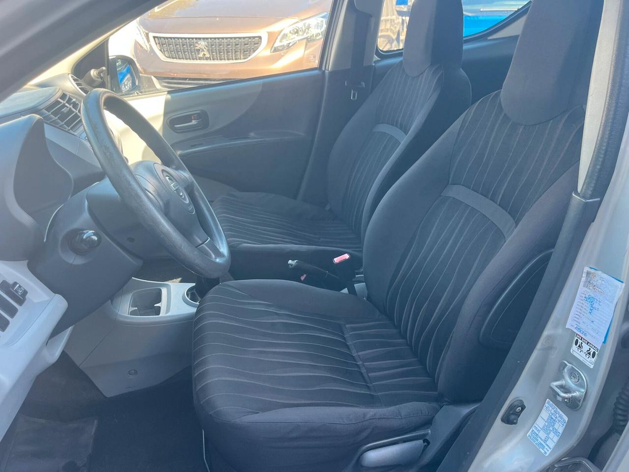 Nissan Pixo 1.0 GPL 90.000KM