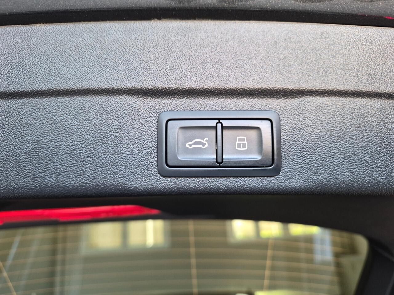 Audi A6 AVANT *NUOVO MODELLO* S LINE EDITION TDI S TRONIC TETTO MATRIX DISPLAY PASS. CLIMA 4ZONE 360° CARPLAY