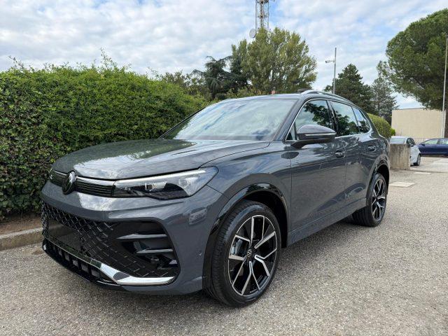 VOLKSWAGEN Tiguan 2.0 TDI 193 CV DSG 4MOTION R-Line Plus KM0 - TETTO