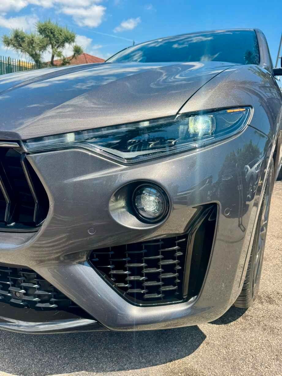 MASERATI LEVANTE MHEV 330 CV AWD GT