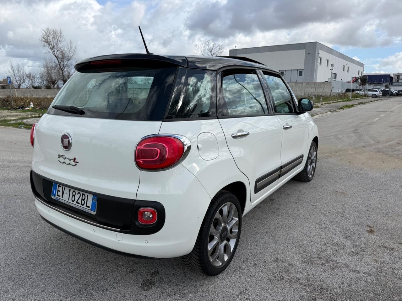 Fiat 500L 1.4 T-Jet 120 CV Full Optional