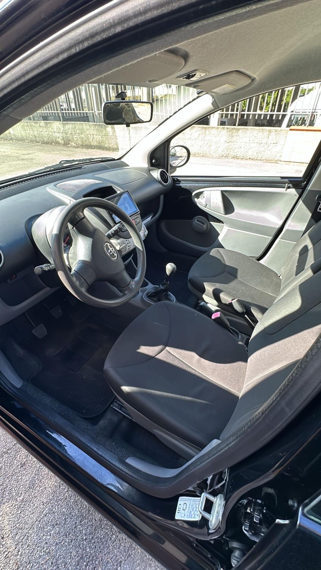 Toyota Aygo 1.0 12V VVT-i 5 porte