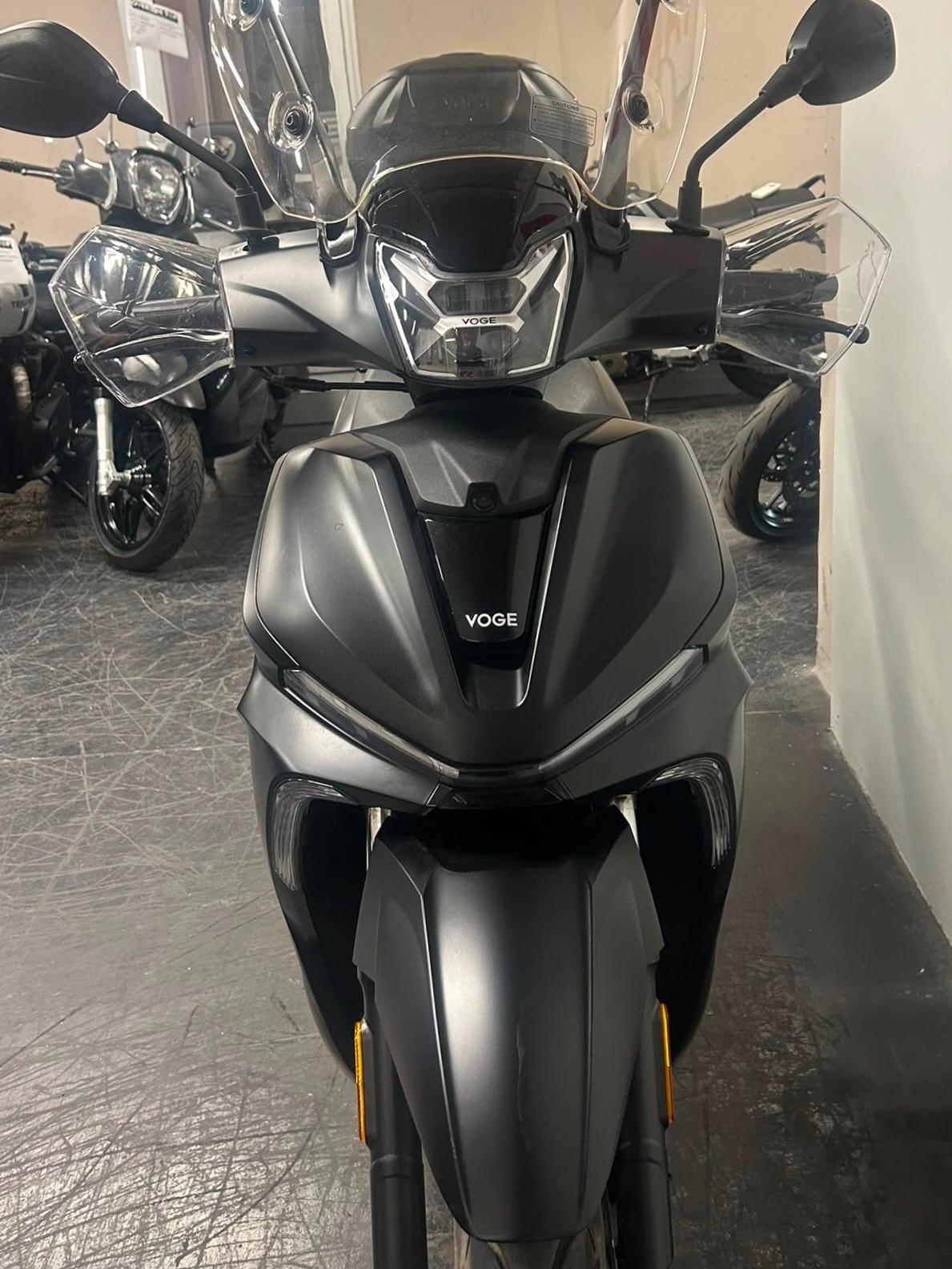 Voge SR 16 / 200