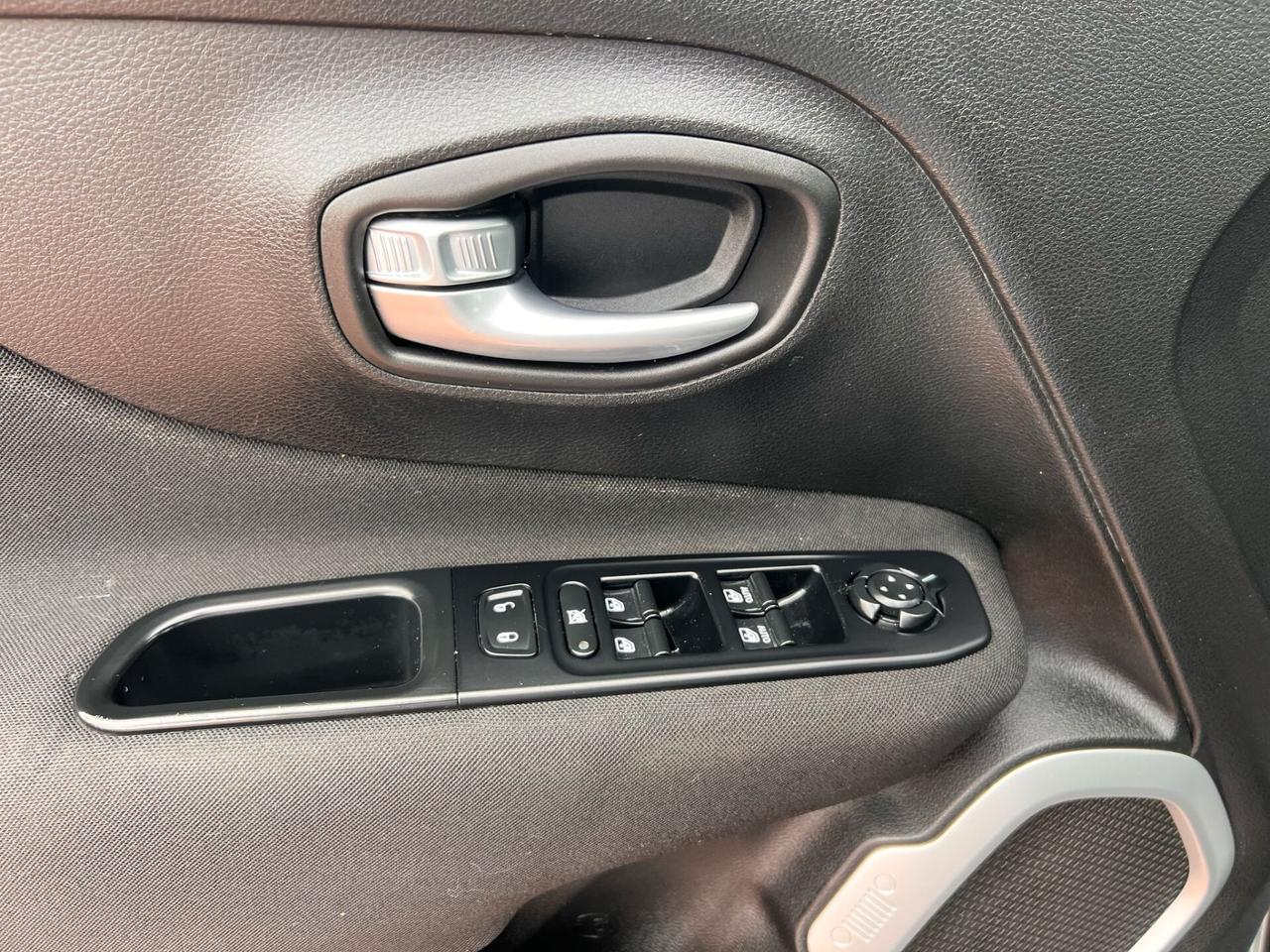 Jeep Renegade 1.6 Mjt 120 CV Longitude