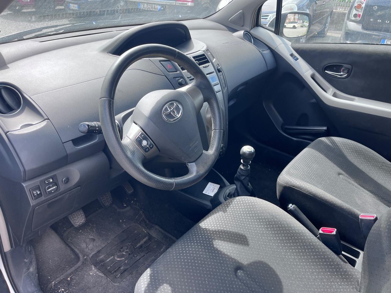 Toyota Yaris 1.3 5 porte Sol